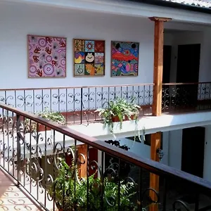  Apartamento Cuenca Suites Ecuador
